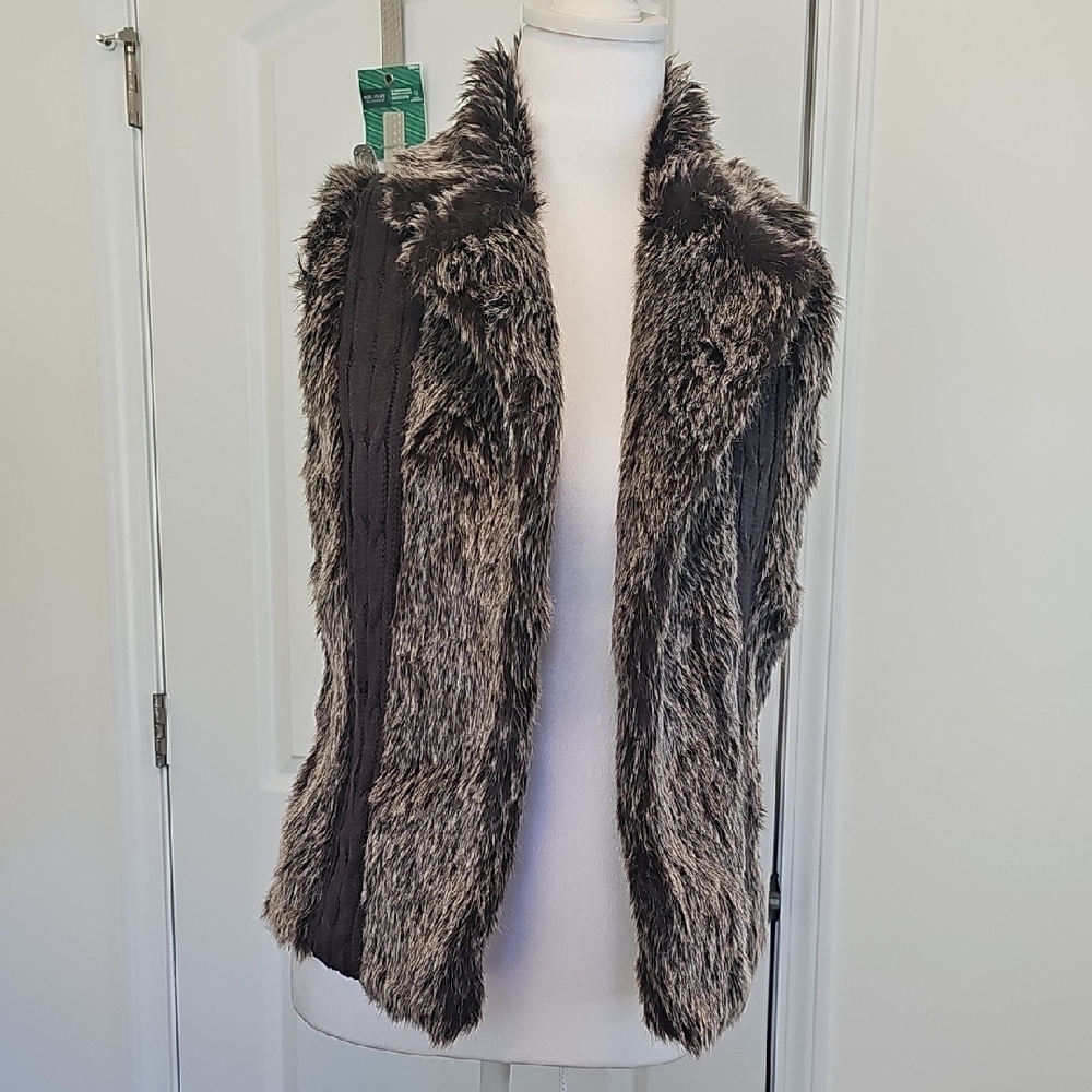 XOXO Faux Fur Vest in Dark Brown and Black